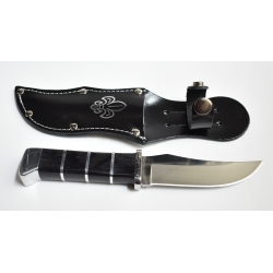 Nóż harcerski typu finka w czarnym etui